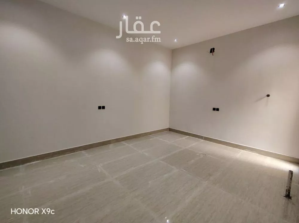 5 bedroom villa in Tuwaiq 15