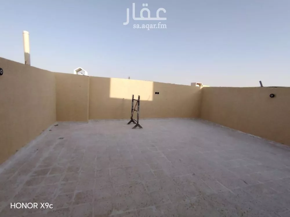 5 bedroom villa in Tuwaiq 18