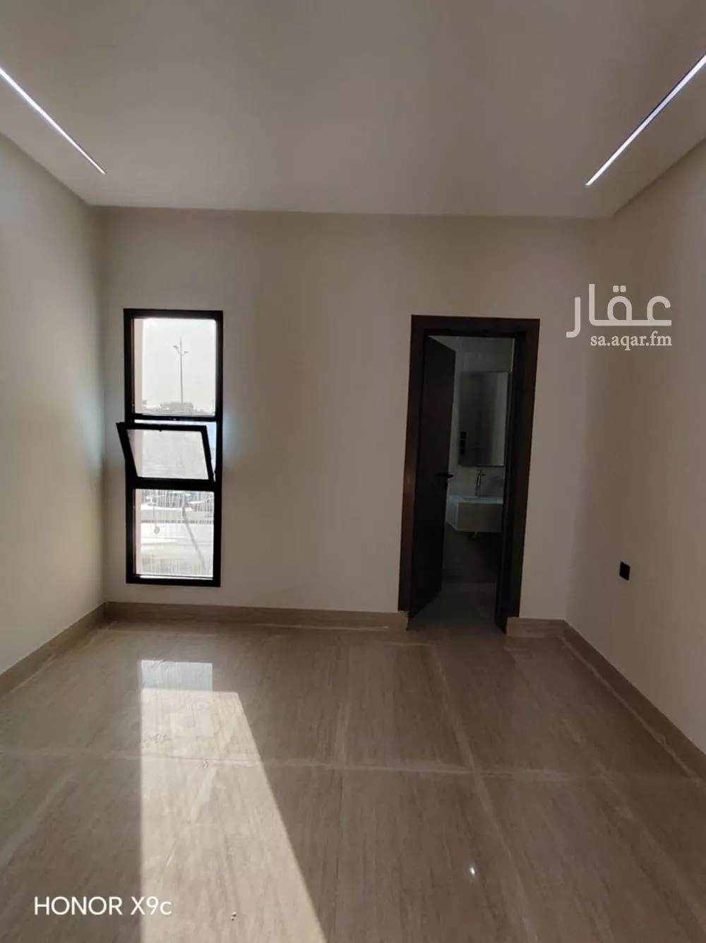 5 bedroom villa in Tuwaiq 9