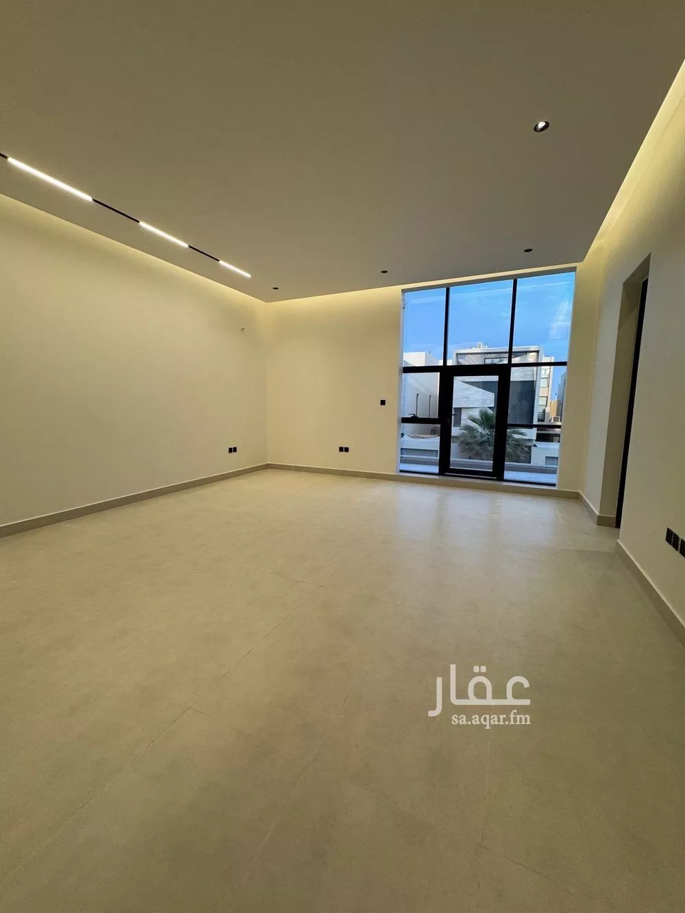 4 bedroom villa in Al Narjis 11