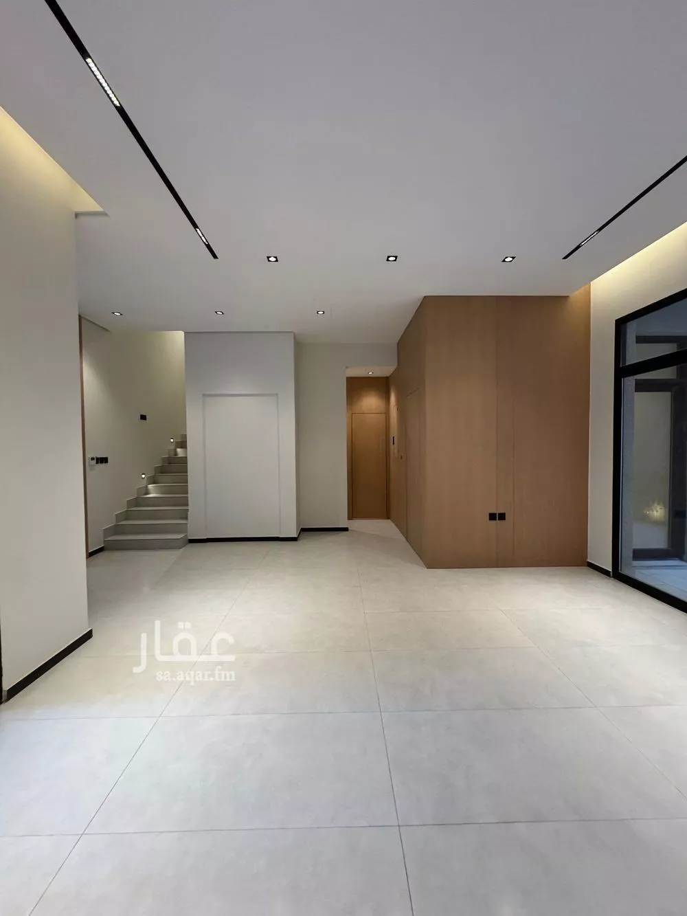 4 bedroom villa in Al Narjis 11