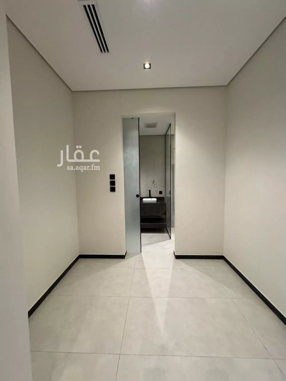 4 bedroom villa in Al Narjis 12