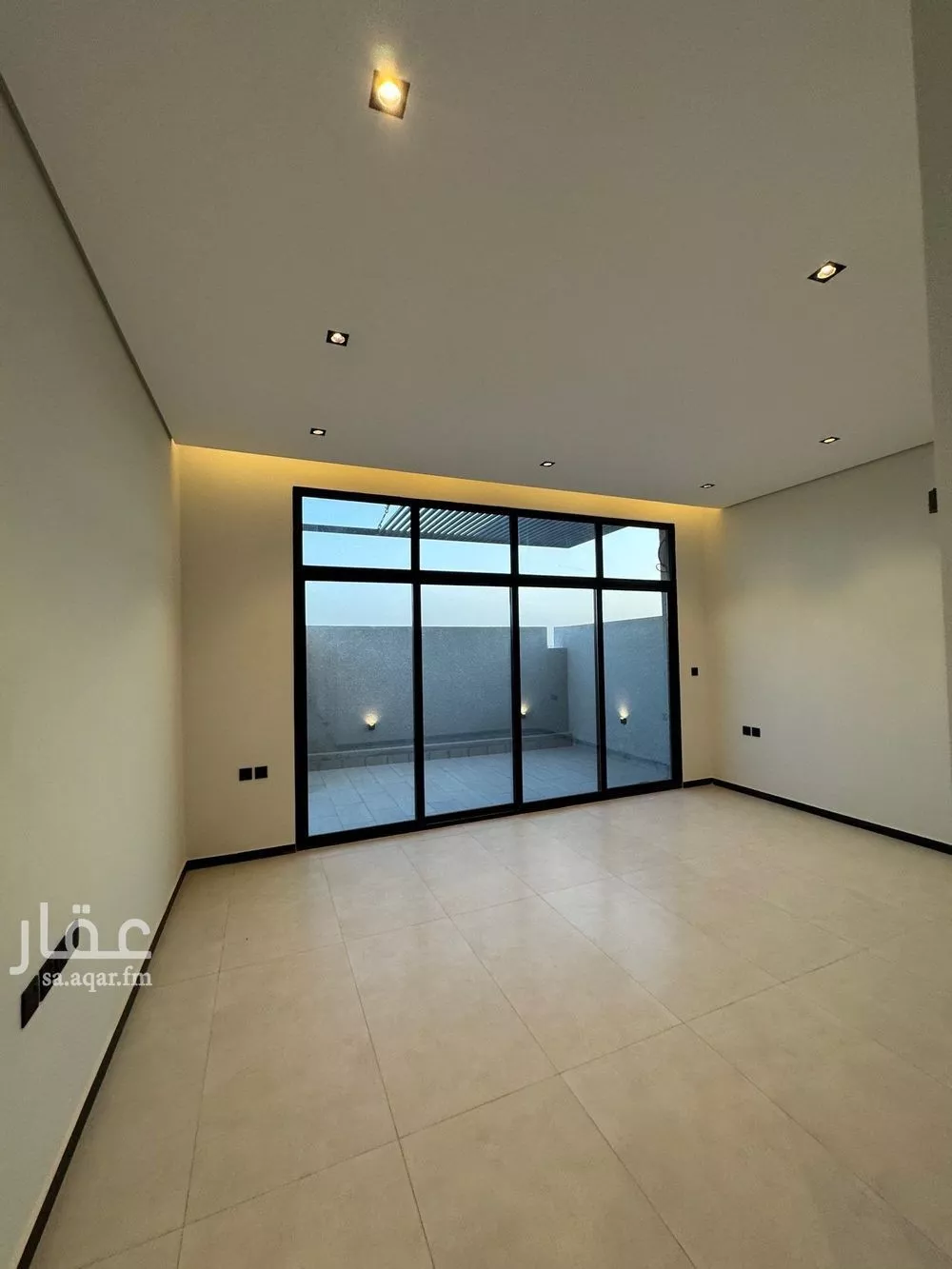 4 bedroom villa in Al Narjis 10