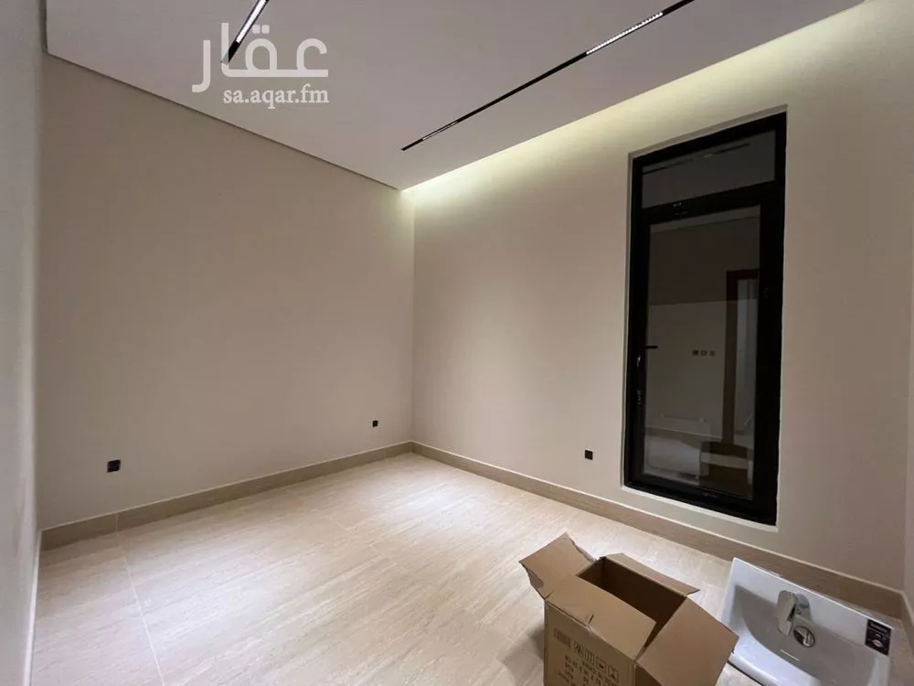 5 bedroom villa in Al Mahdiyyah 18