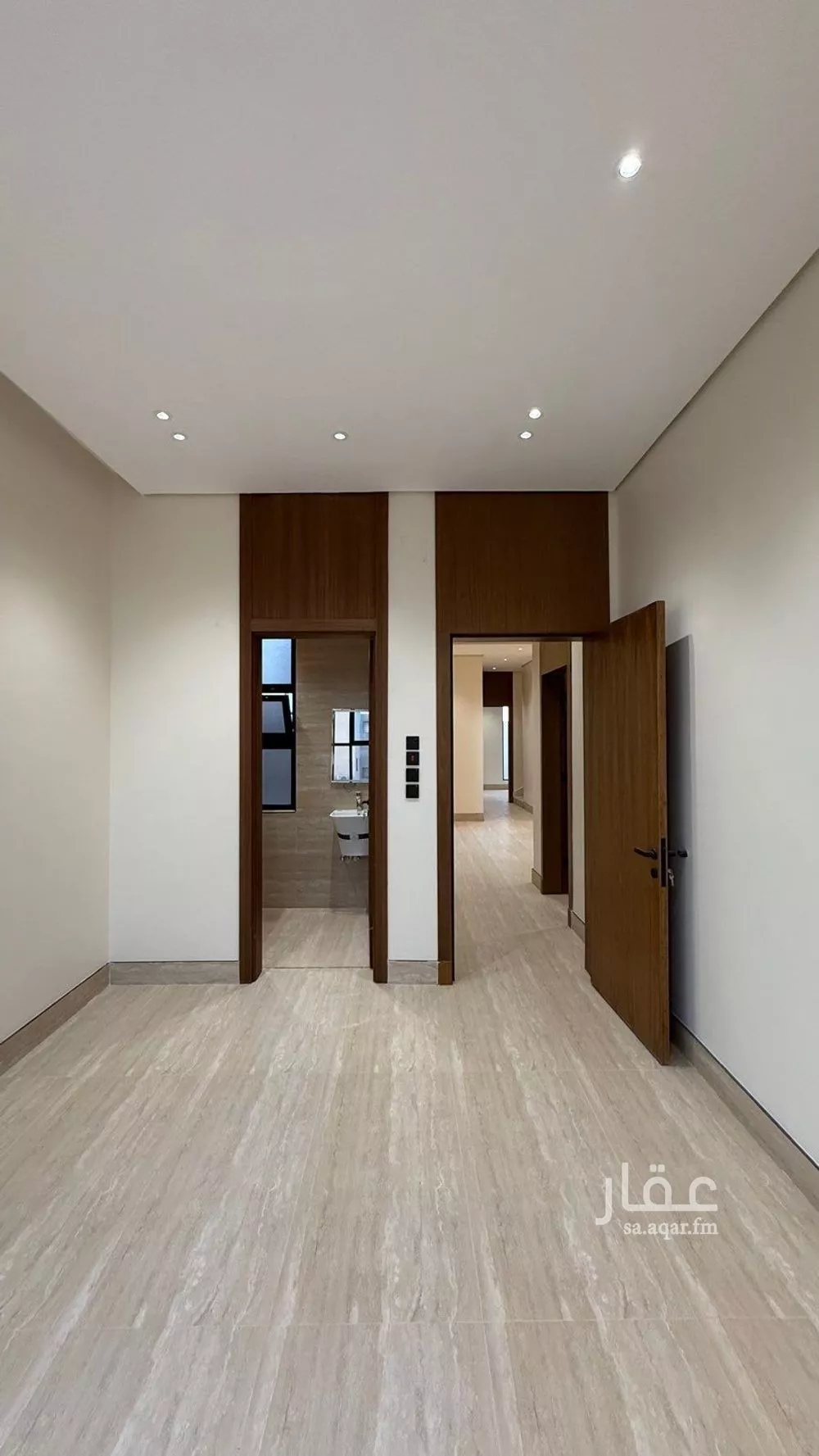 6 bedroom villa in Al Mahdiyyah 4