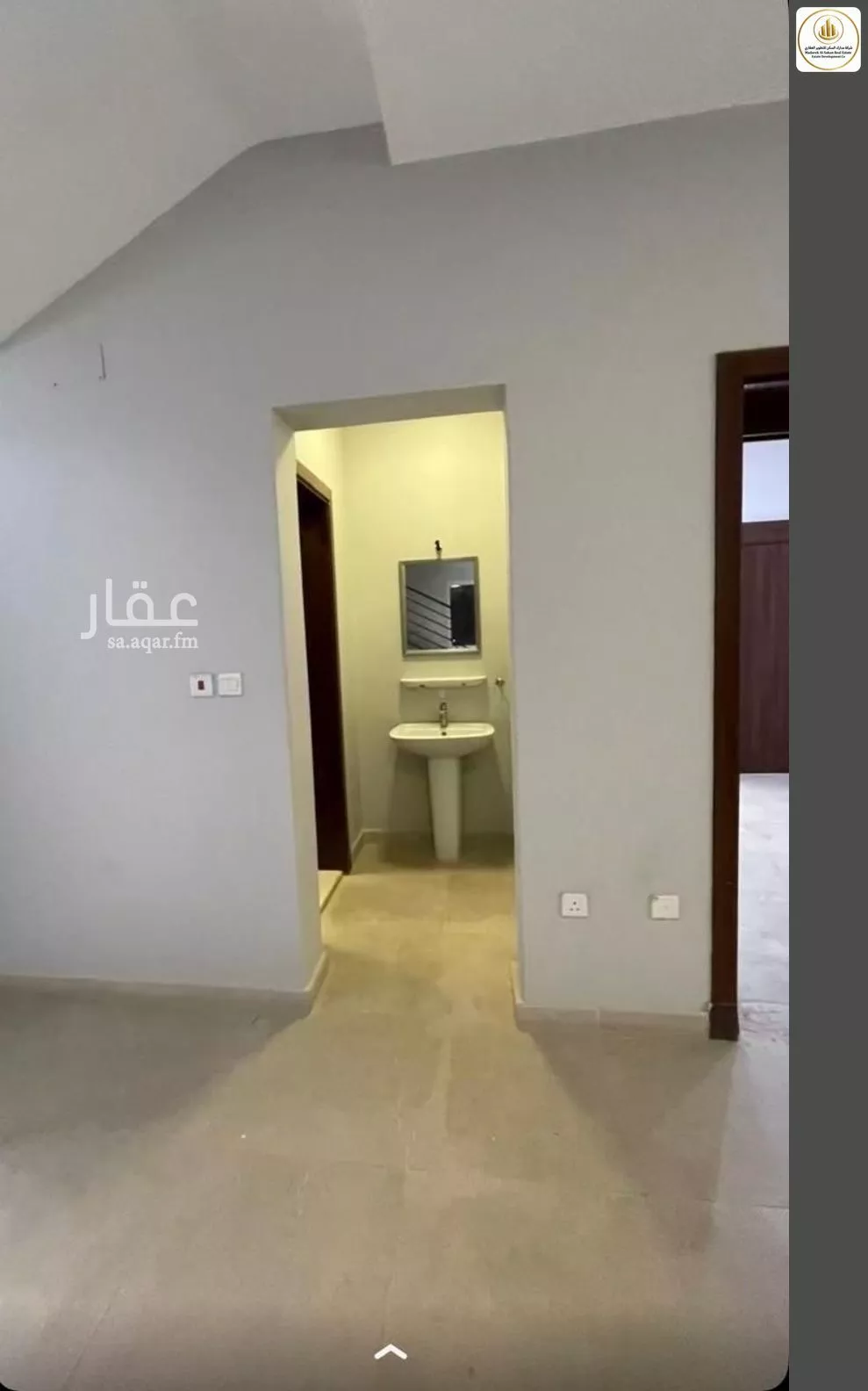 7 bedroom villa in Al Janadriyah 11