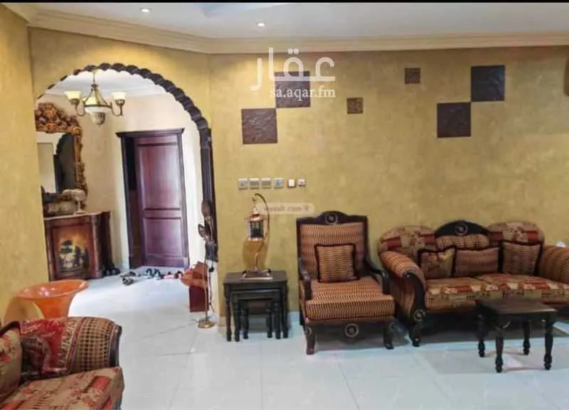 11 bedroom villa in Al Faisaliyyah 8