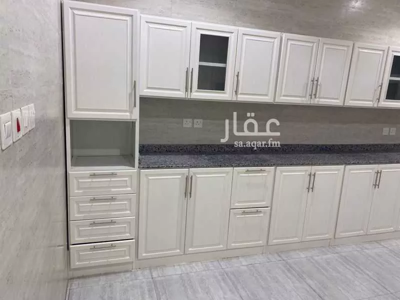 3 bedroom floor in Okaz 24