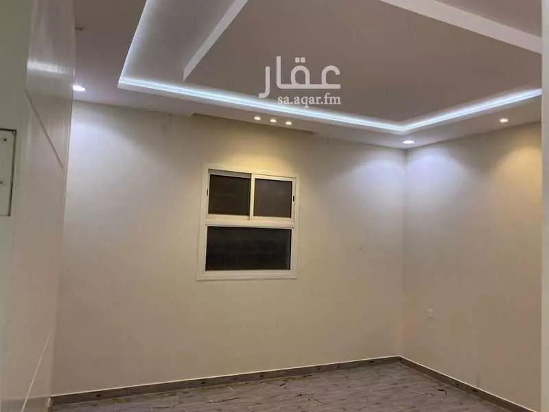 3 bedroom floor in Okaz 8