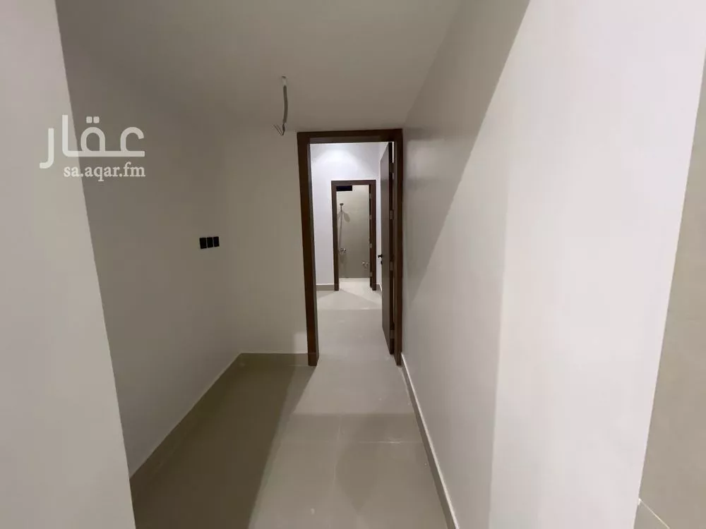 4 bedroom villa in Al Maizilah 11