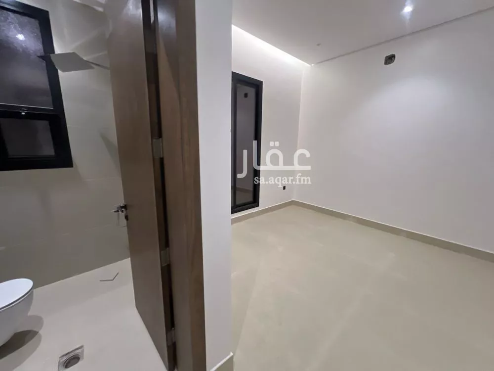 4 bedroom villa in Al Maizilah 14