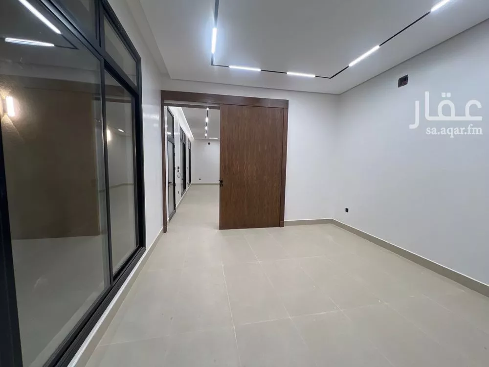 4 bedroom villa in Al Maizilah 5