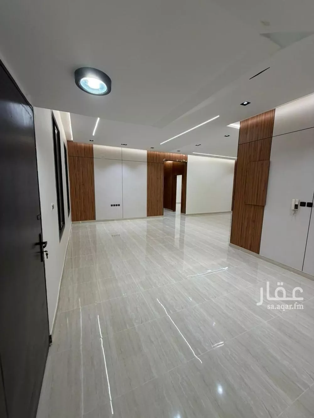 5 bedroom villa in Al Rimal 8
