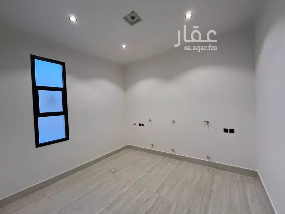 فيلا 5 غرف في المهدية 15