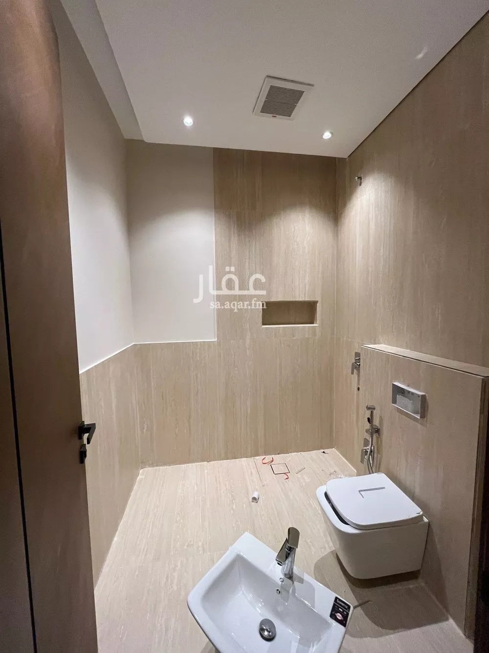 3 bedroom villa in Al Mahdiyyah 25