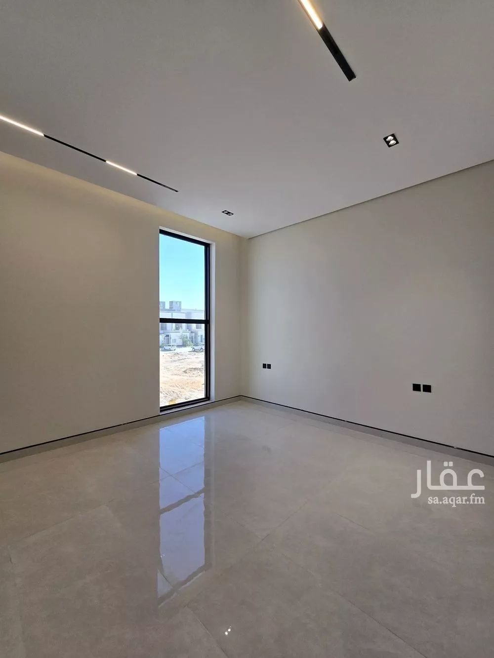 6 bedroom villa in Al Rimal 7
