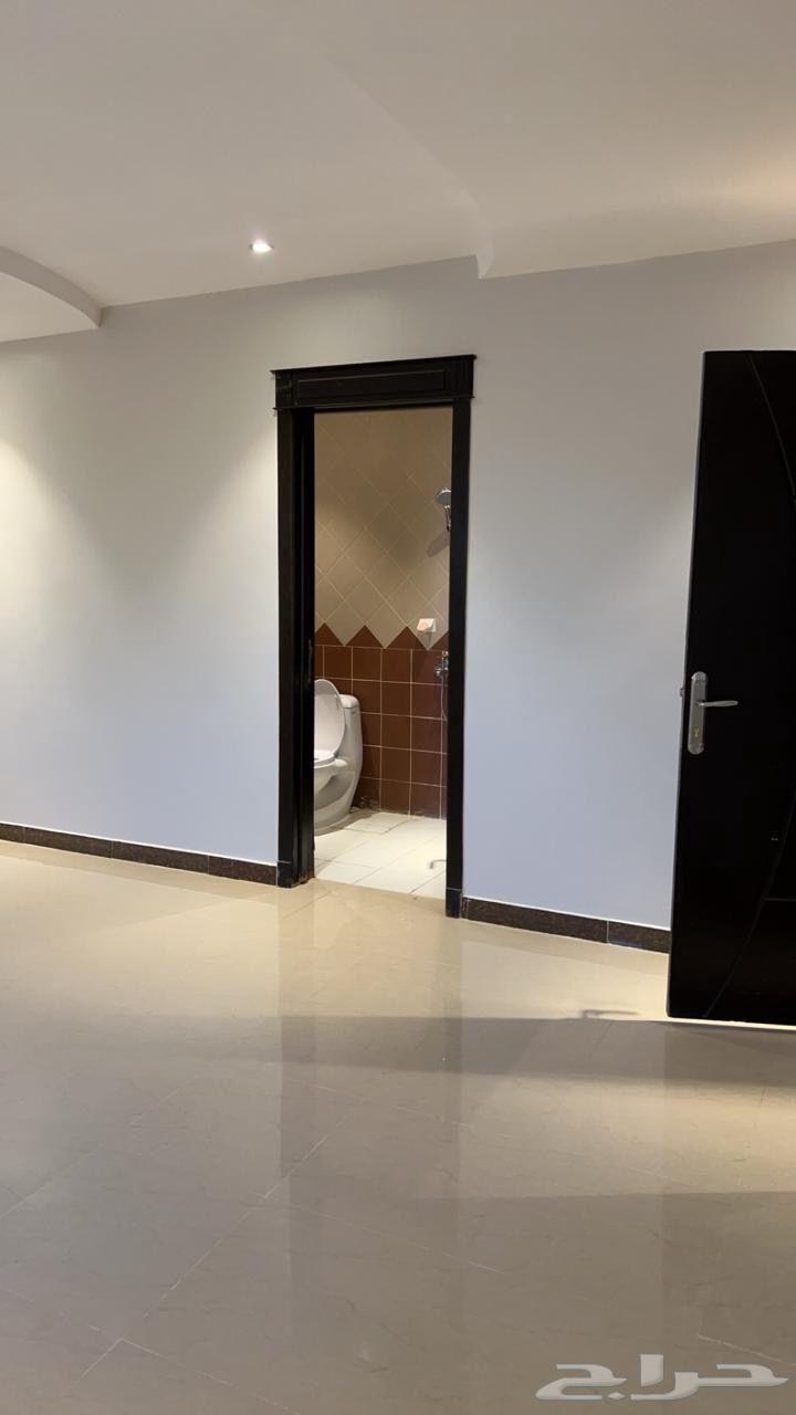 3 bedroom apartment in Dhahrat Laban 9