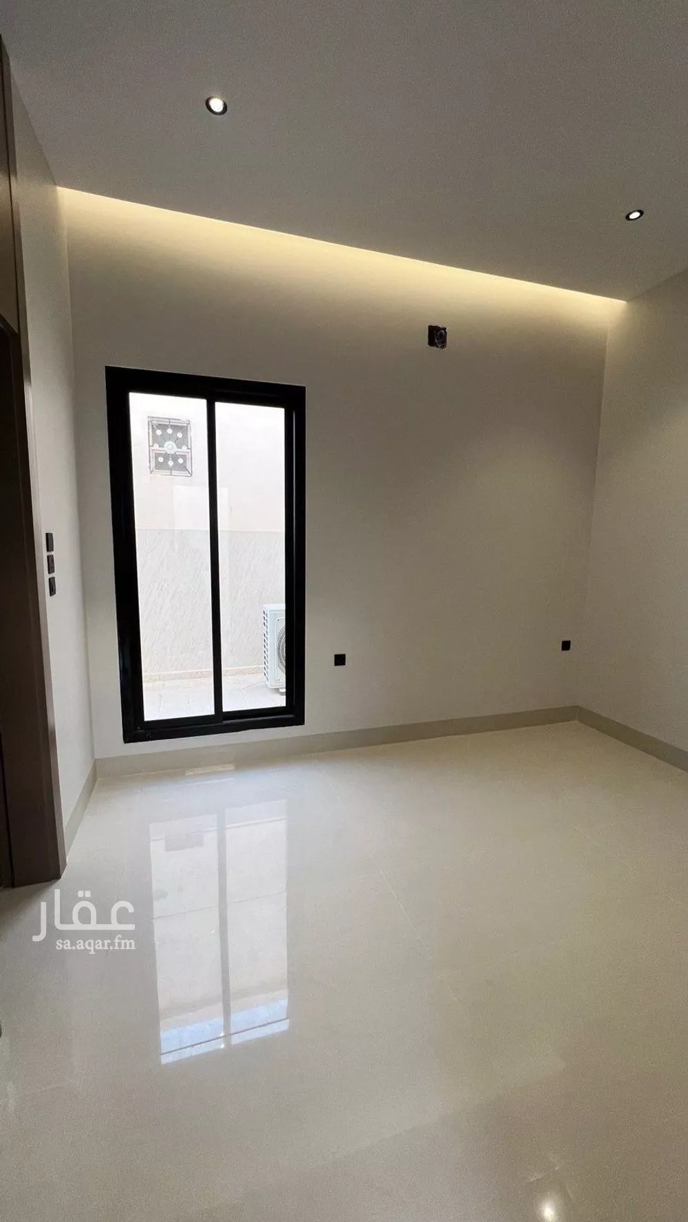 فيلا 6 غرف في المهدية 22