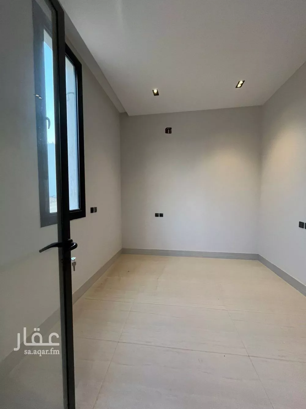 فيلا 5 غرف في المهدية 8