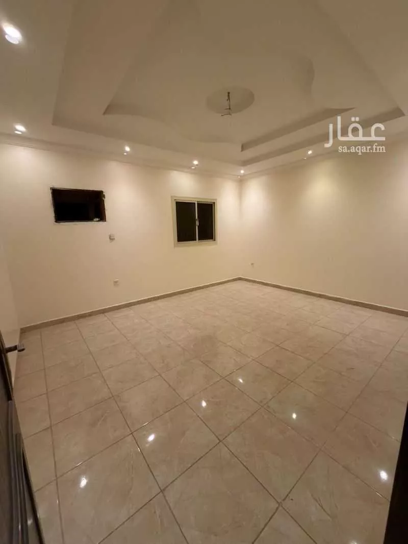 5 bedroom apartment in Al Hamdaniyah 9