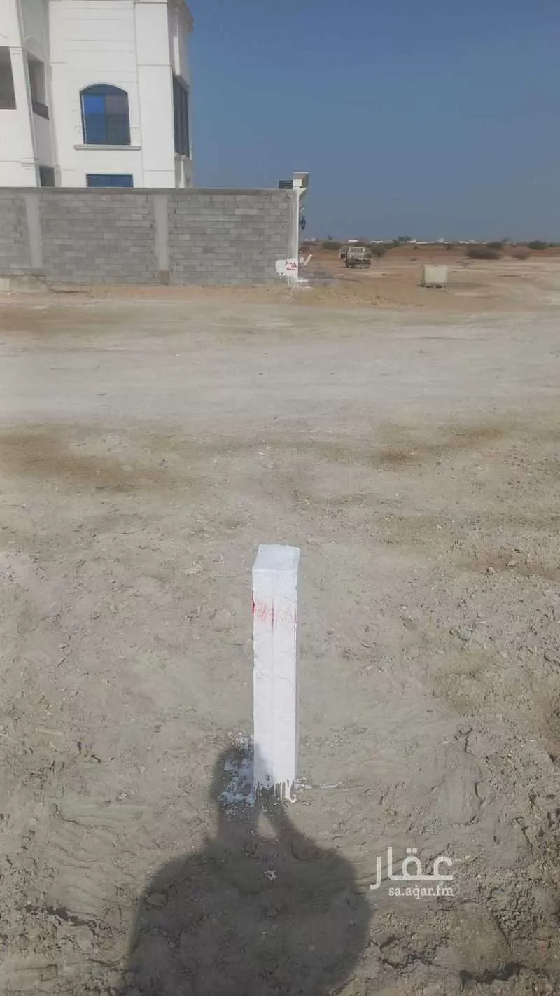 855 sqm land in Jeddah 2