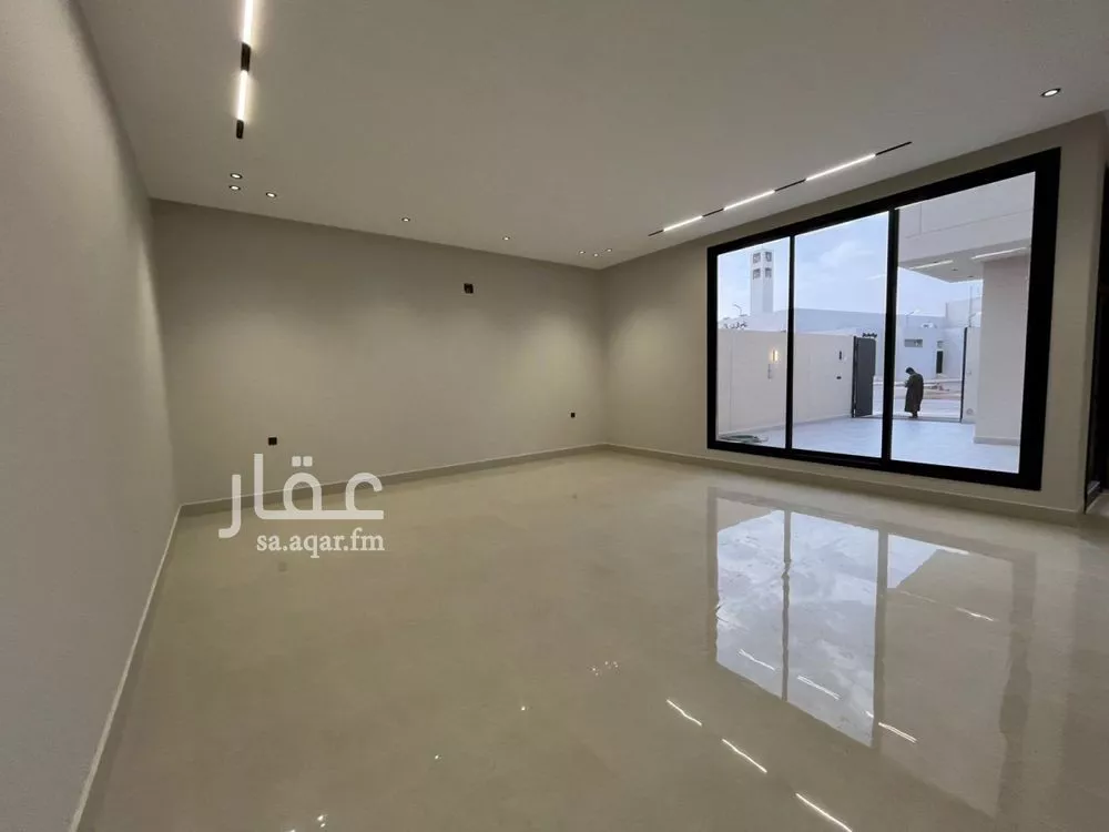 4 bedroom villa in Al Mahdiyyah 25