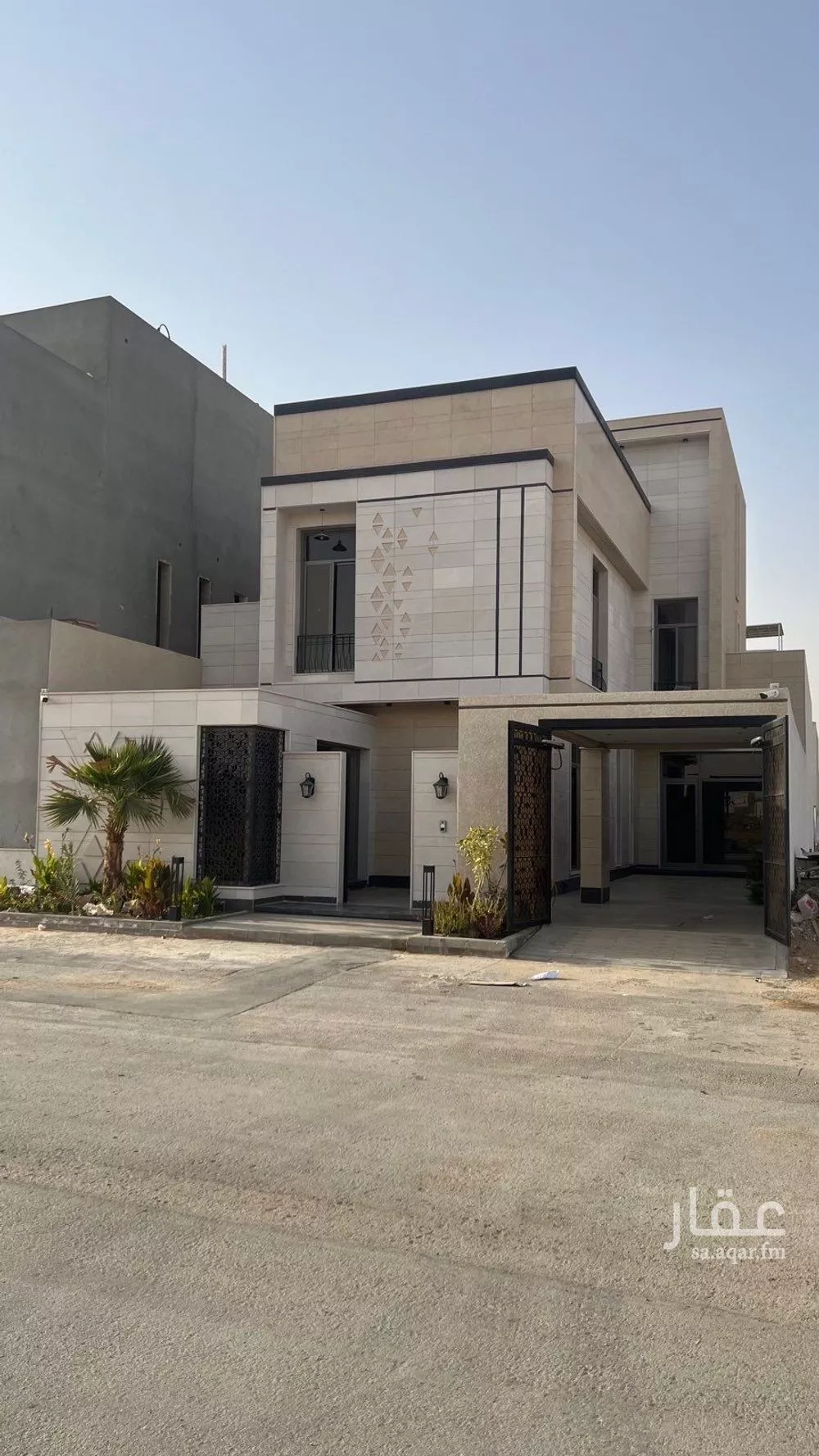 6 bedroom villa in Al Mahdiyyah 2