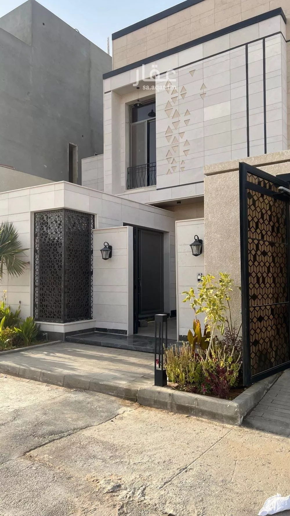 6 bedroom villa in Al Mahdiyyah 3