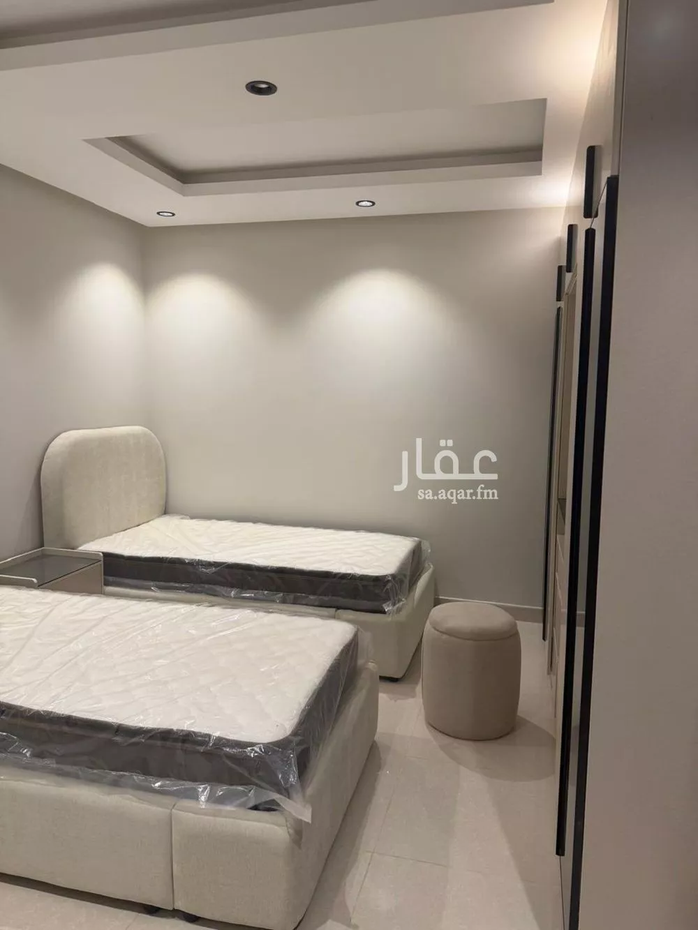 4 bedroom floor in Al Yasmin 13