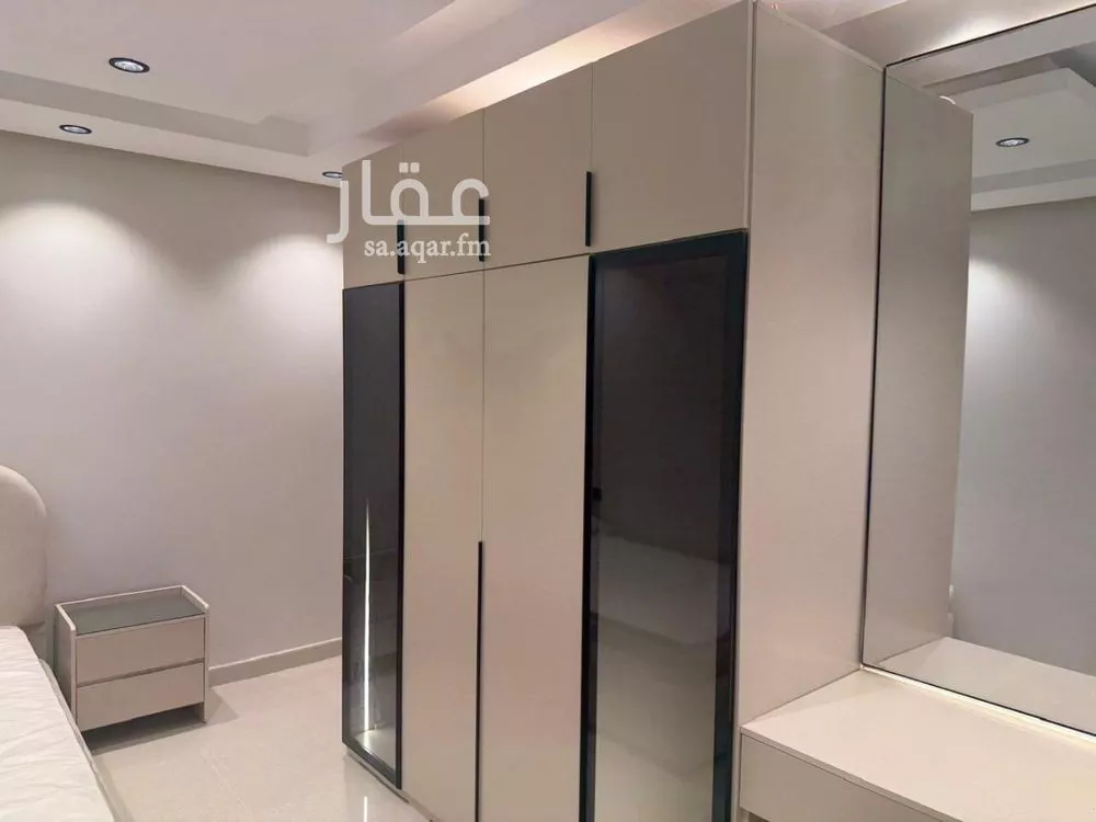 4 bedroom floor in Al Yasmin 10