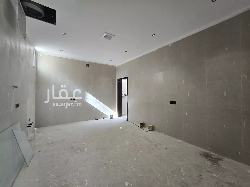 7 bedroom apartment in Al Rimal 8