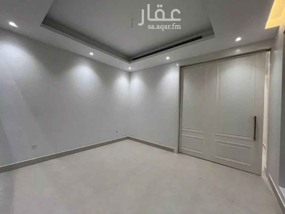 6 bedroom villa in Al Mahdiyyah 13