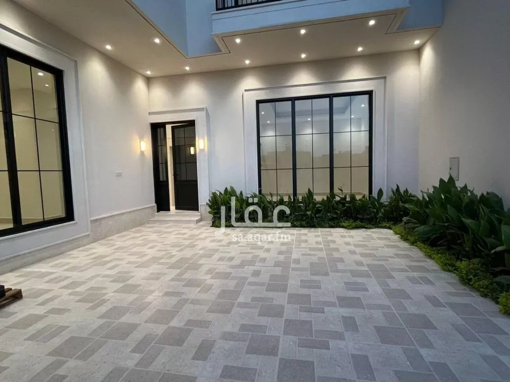 6 bedroom villa in Al Mahdiyyah 6