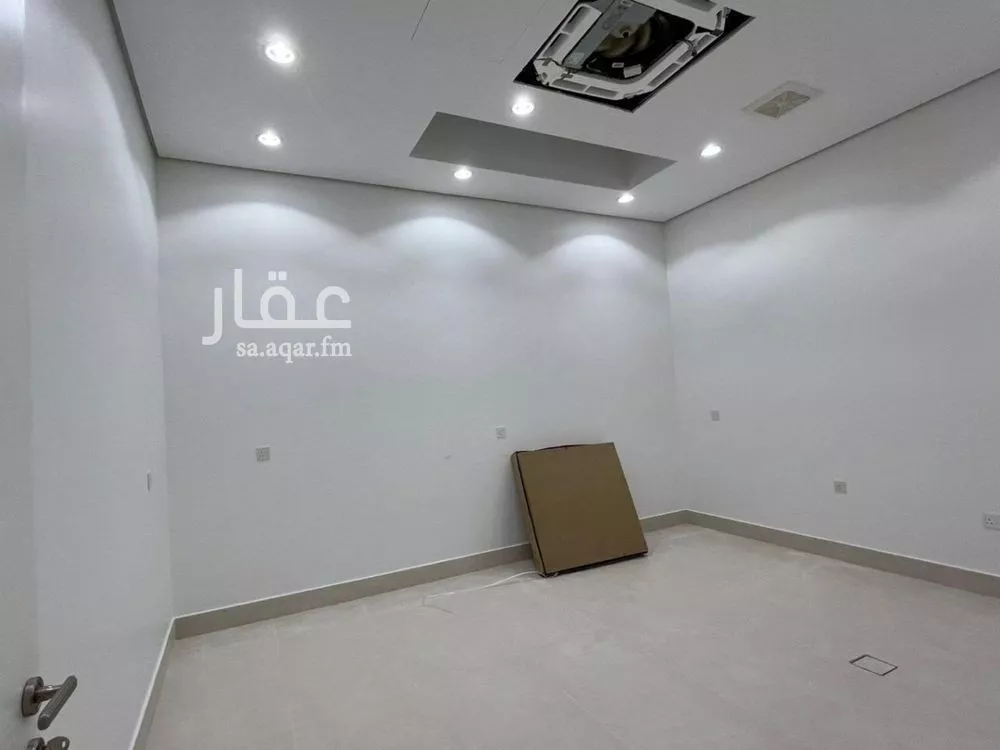 6 bedroom villa in Al Mahdiyyah 10