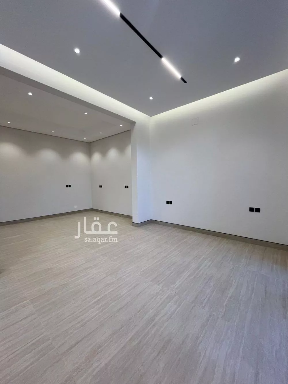 5 bedroom villa in Al Mahdiyyah 12
