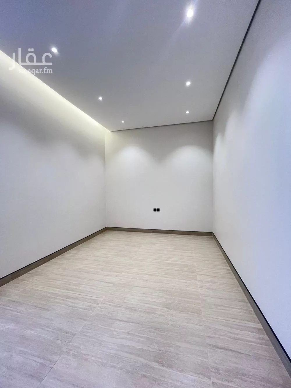 5 bedroom villa in Al Mahdiyyah 18