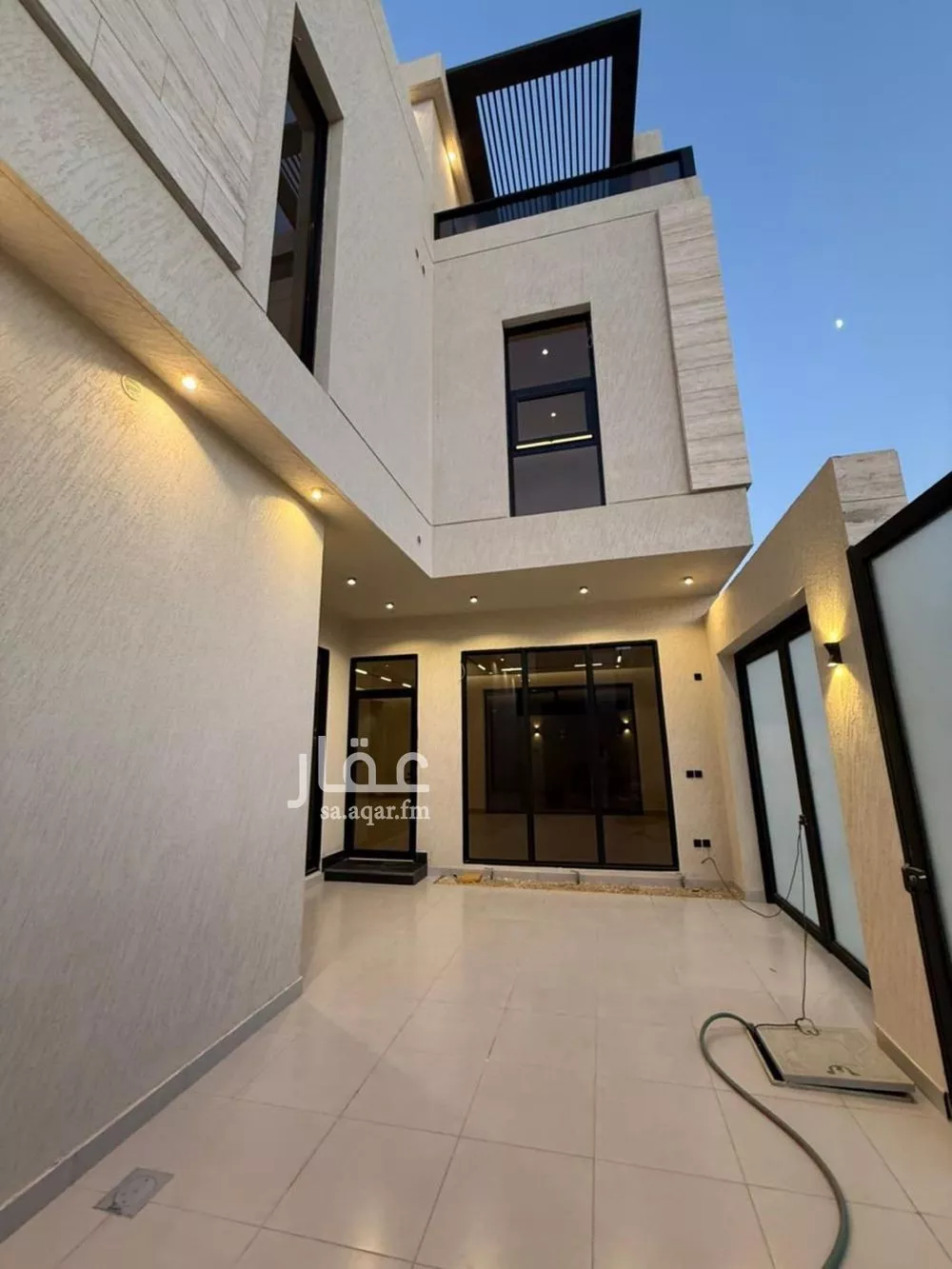 5 bedroom villa in Al Mahdiyyah 7