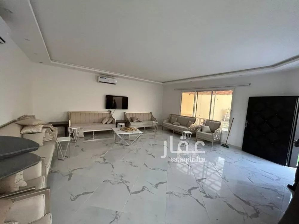 فيلا 15 غرف في بنبان 7
