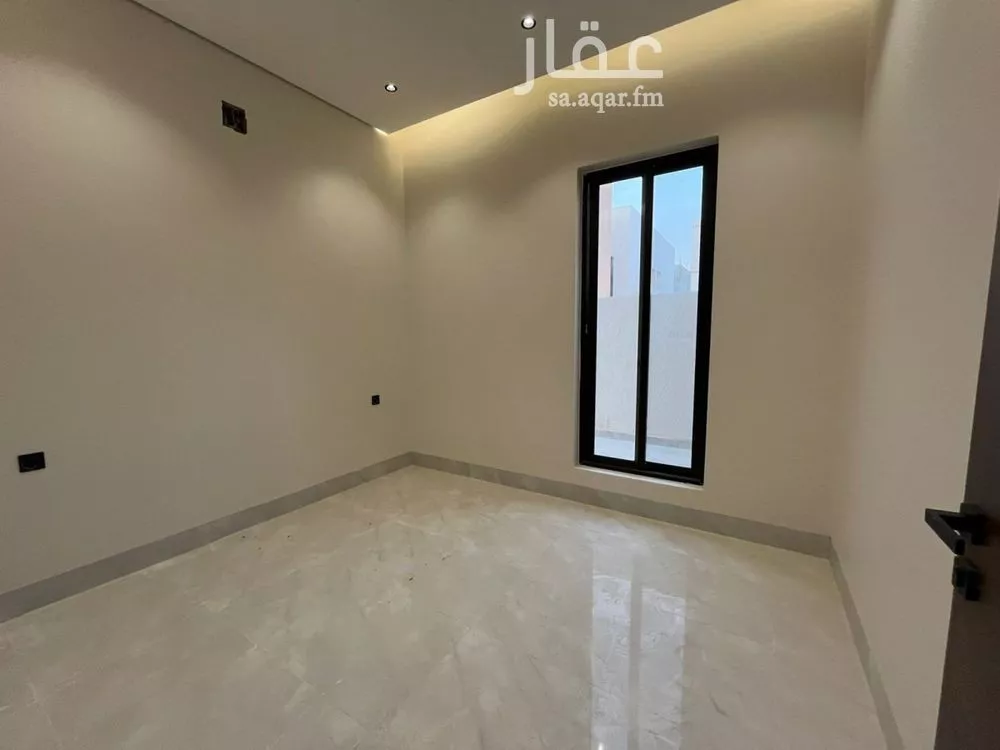 6 bedroom villa in Al Mahdiyyah 19