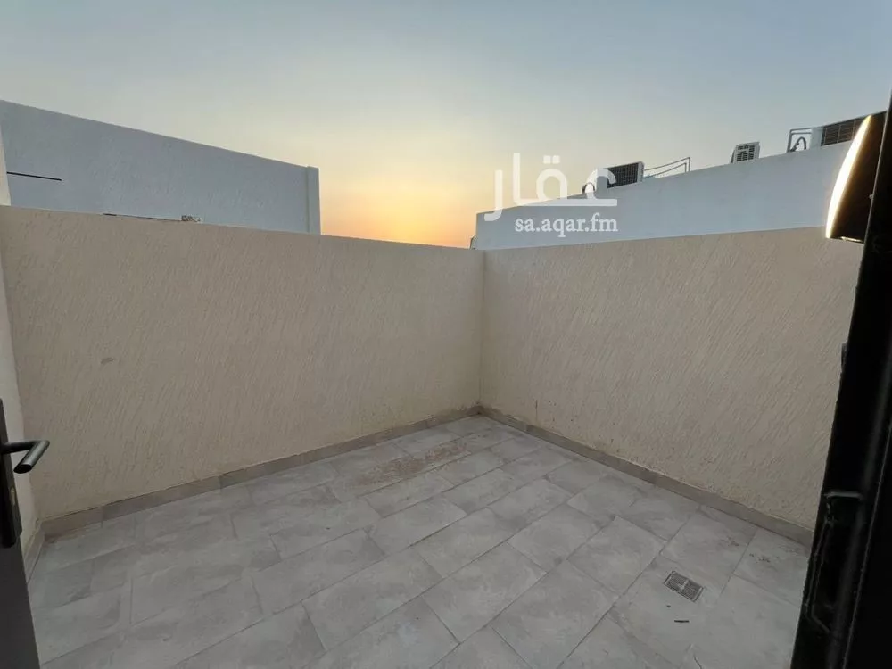 6 bedroom villa in Al Mahdiyyah 22