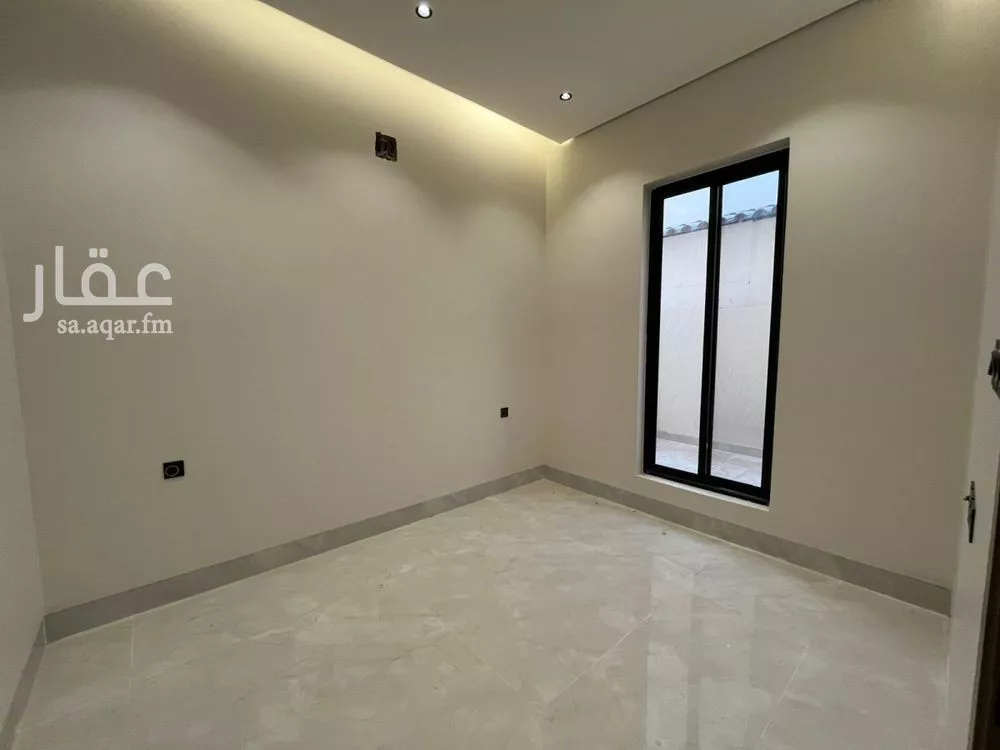 6 bedroom villa in Al Mahdiyyah 25