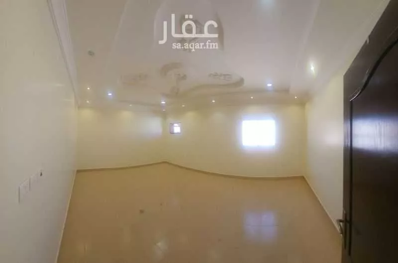 6 bedroom apartment in Al Hamdaniyah 8