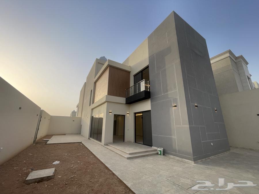 3 bedroom villa in Al Janadriyah 2