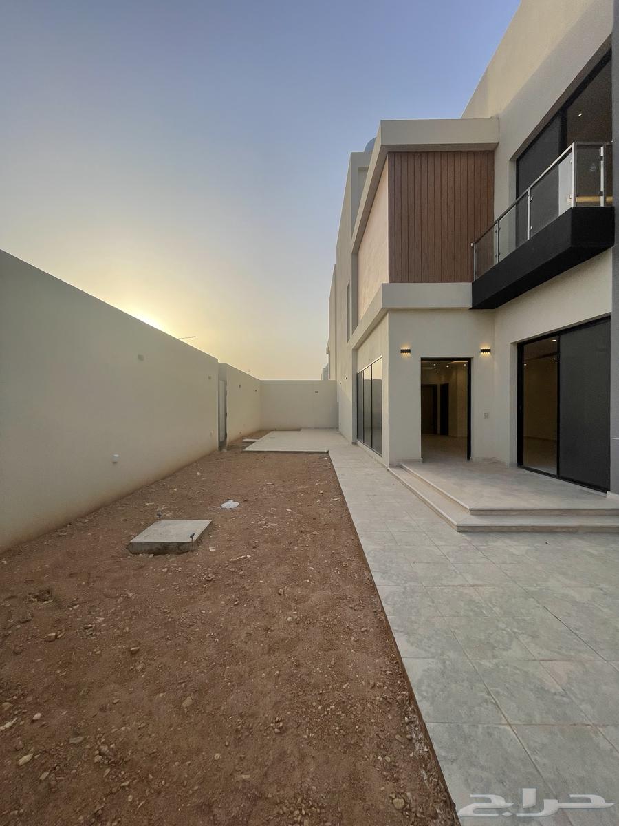 3 bedroom villa in Al Janadriyah 3