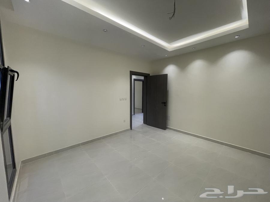 3 bedroom villa in Al Janadriyah 26