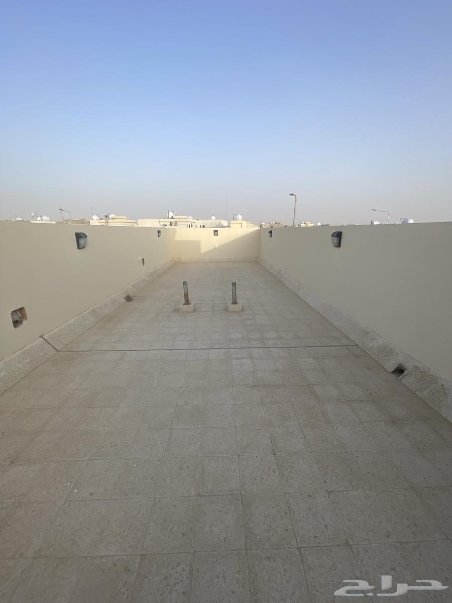 3 bedroom villa in Al Janadriyah 33