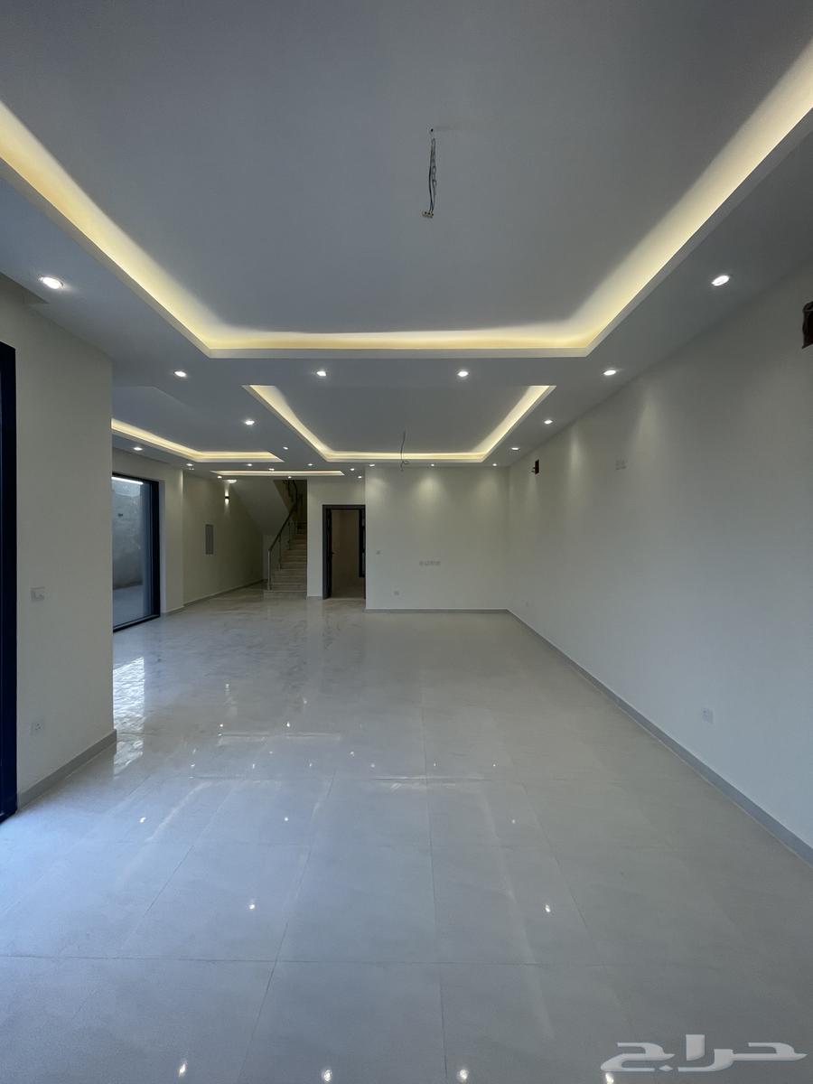 3 bedroom villa in Al Janadriyah 8