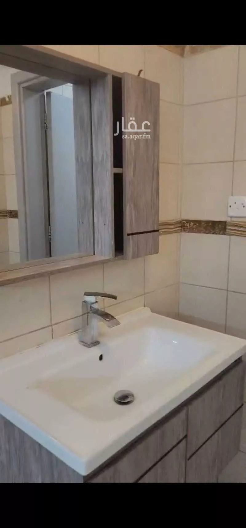 4 bedroom floor in Al Aziziyah 14