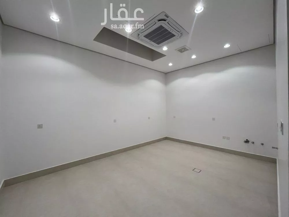 فيلا 6 غرف في المهدية 11