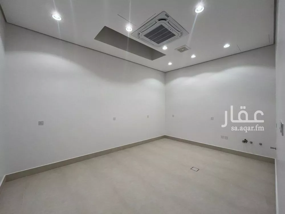 فيلا 6 غرف في المهدية 24